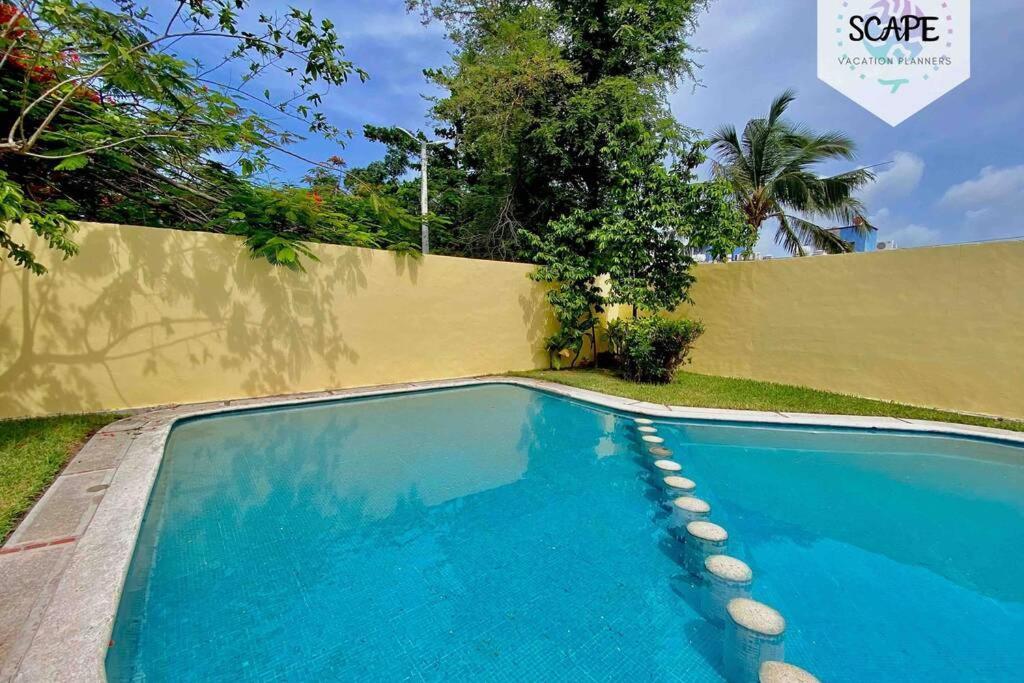 Villa Amplia Y Calida Casa Cerca De Plaza Las Americas Cancún Exterior foto