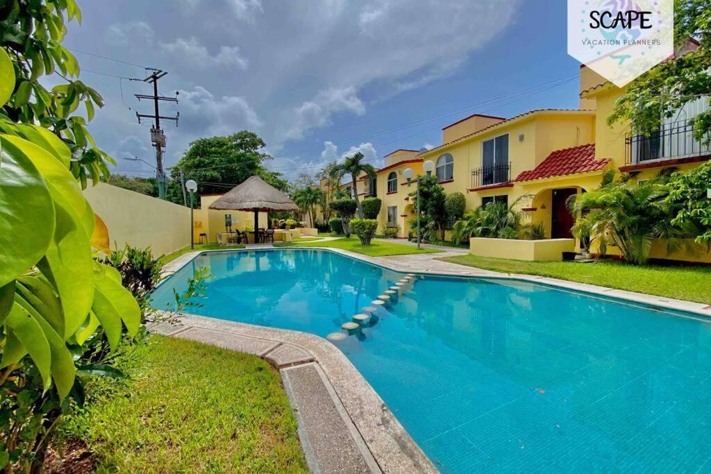Villa Amplia Y Calida Casa Cerca De Plaza Las Americas Cancún Exterior foto